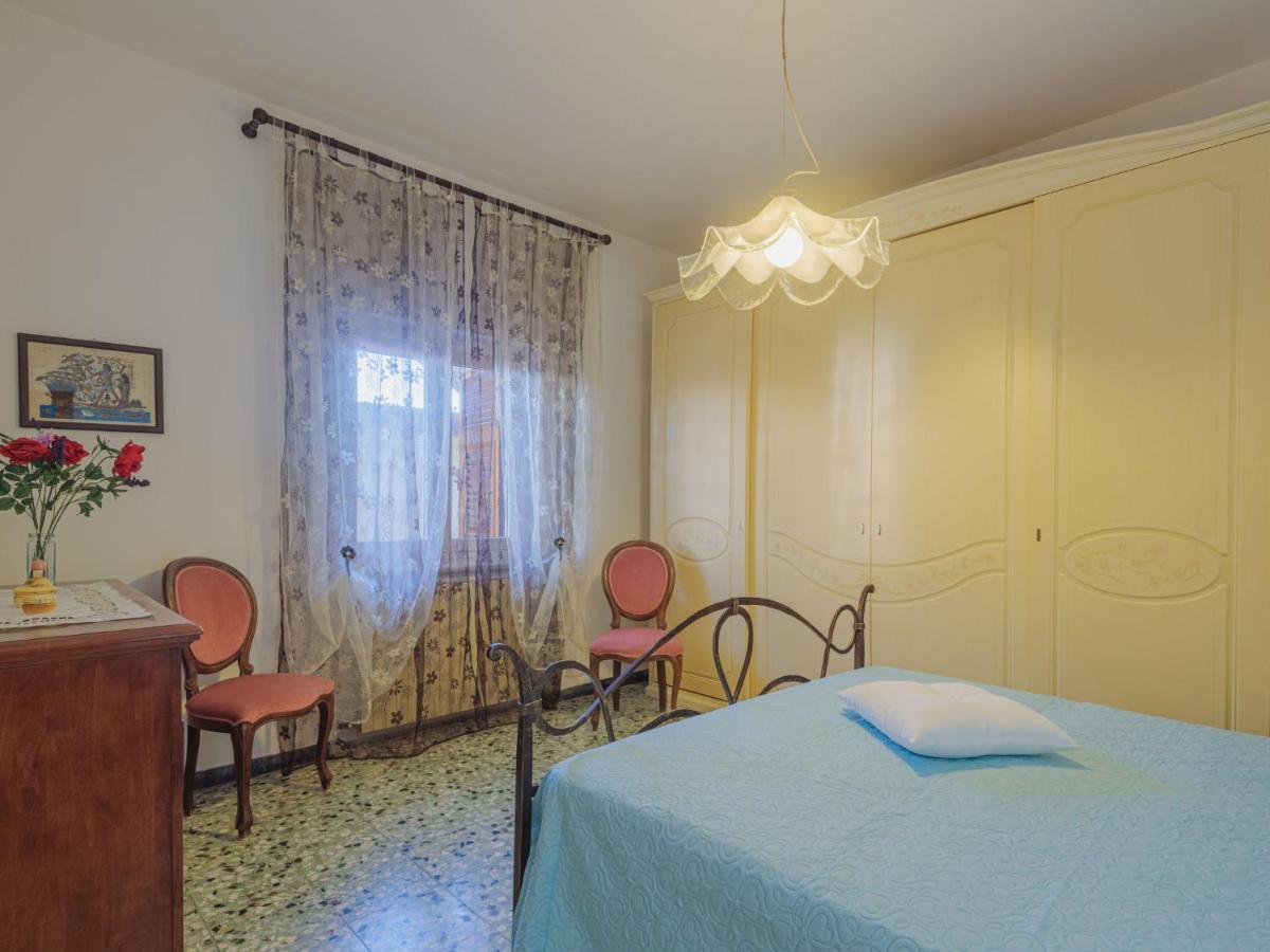 Apartment Emiliano By Interhome Marina di Massa Eksteriør bilde